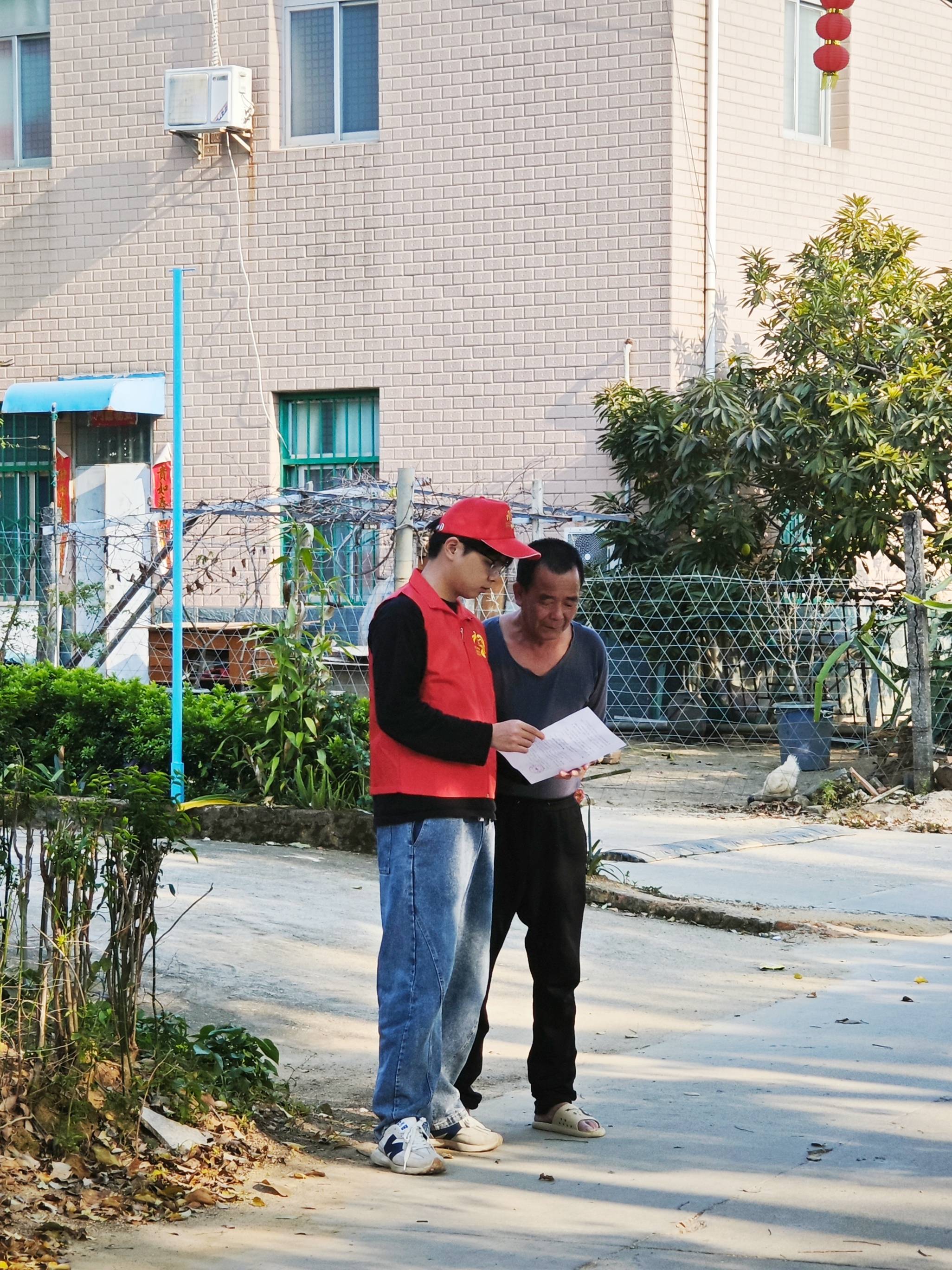 常华污水处理厂-节水、净水知识宣传活动 (1).jpg